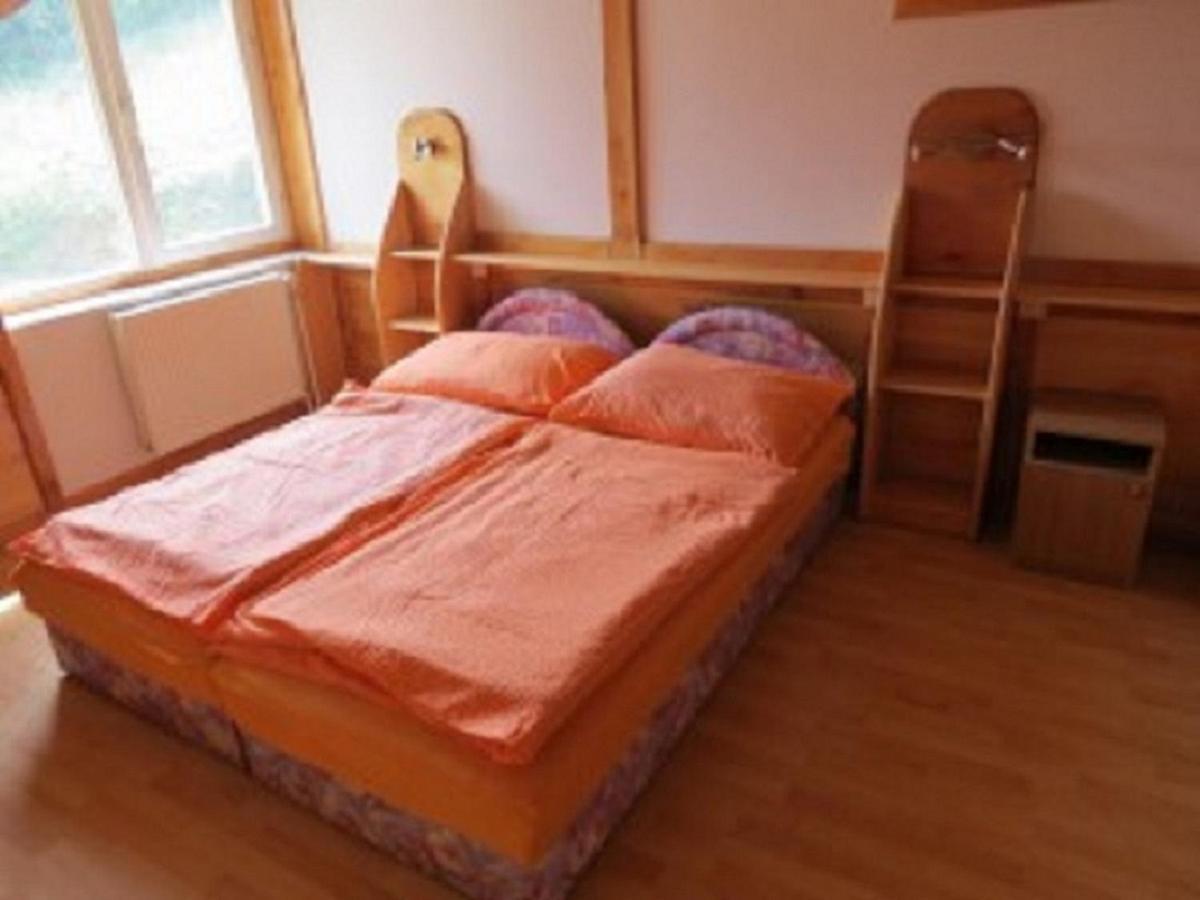 Tuettoes Vendeghaz Bed & Breakfast Hedrehely Luaran gambar