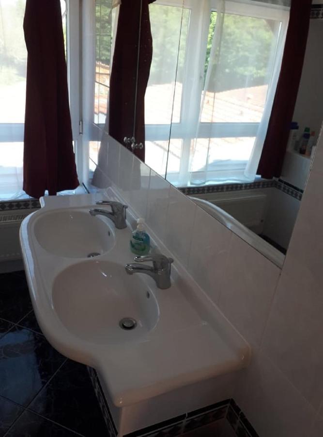 Tuettoes Vendeghaz Bed & Breakfast Hedrehely Bilik gambar