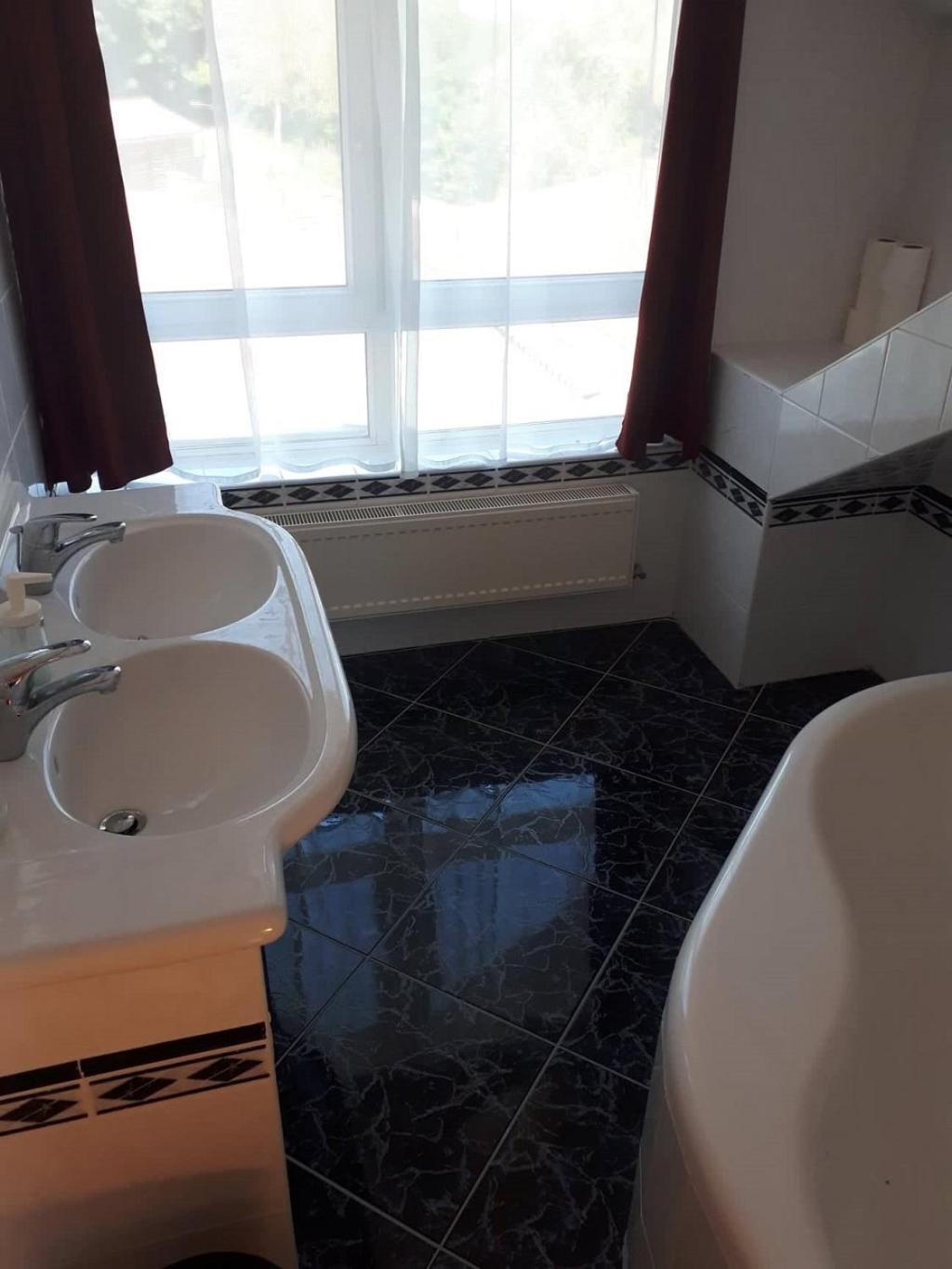 Tuettoes Vendeghaz Bed & Breakfast Hedrehely Bilik gambar